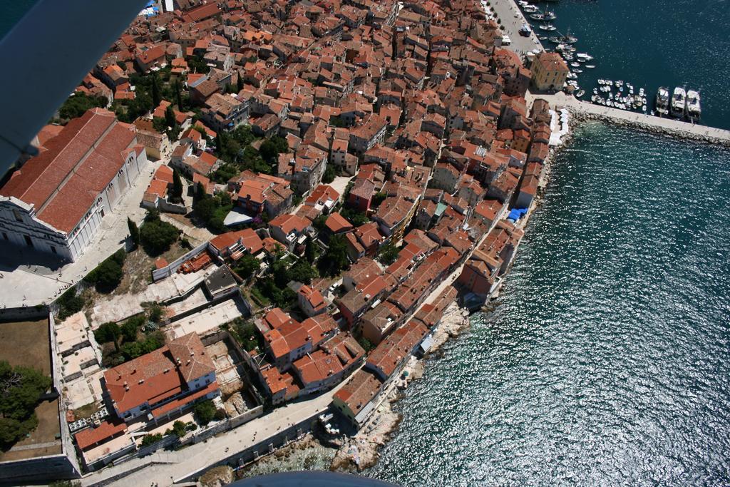 Apartments I Volti Rovinj Buitenkant foto